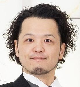 山﨑 慎也