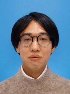 長岡 卓弥