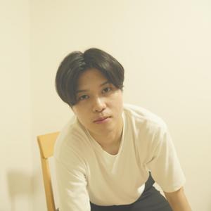 白輝サキ