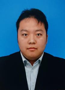 栗本拓樹