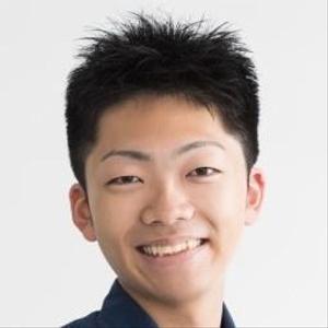 星川 友亮