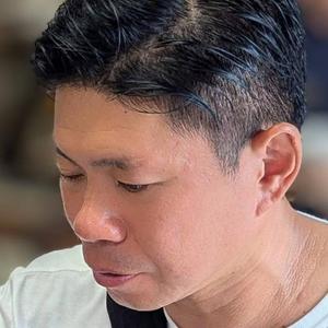 本郷哲也