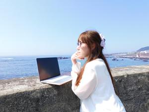 山尾ますみ