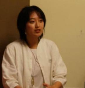 薛婷尭