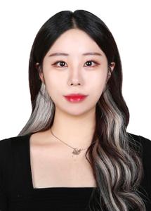 李 柚希