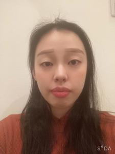 山内 詩音