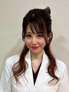 中嶋 麻優子