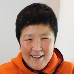 加納 佳子