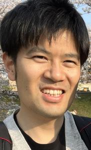 日髙 涼