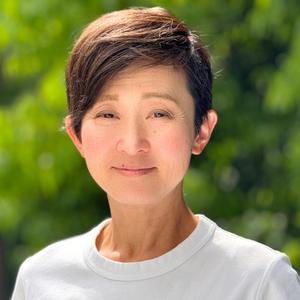 東 麻理