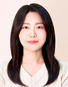 LEE SEOYOUNG