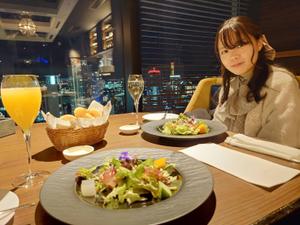 いたに