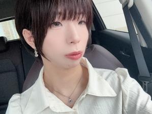 たくや