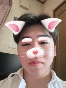 小貫 彩人