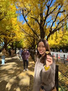 山岡有里