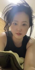 許 亜萍