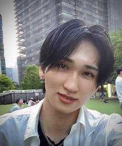 安藤 亮介
