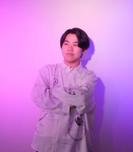 山上 高明