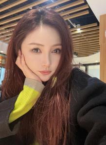 Li Xinyi