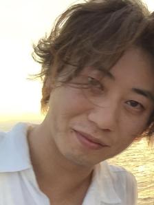 中山亮平