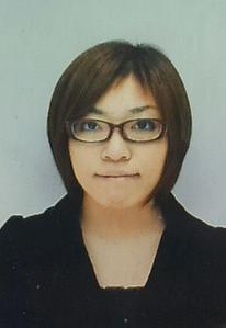 小山あゆみ