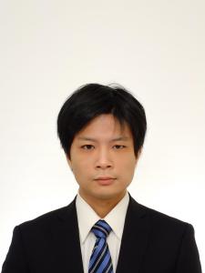 岡崎綾修