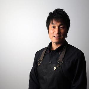 とくやま ゆきよし