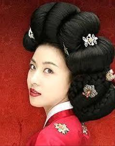 KUM HEE LEE