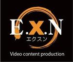 エクスン
