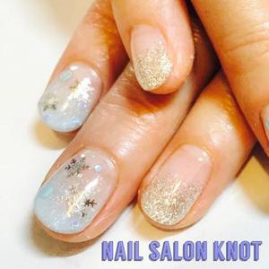 Nail salon Knot